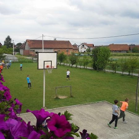 T.S.G. Simanovic Hotel Klinca Sela ภายนอก รูปภาพ